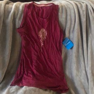 Columbia Medium Wine Berry Tank BNWT